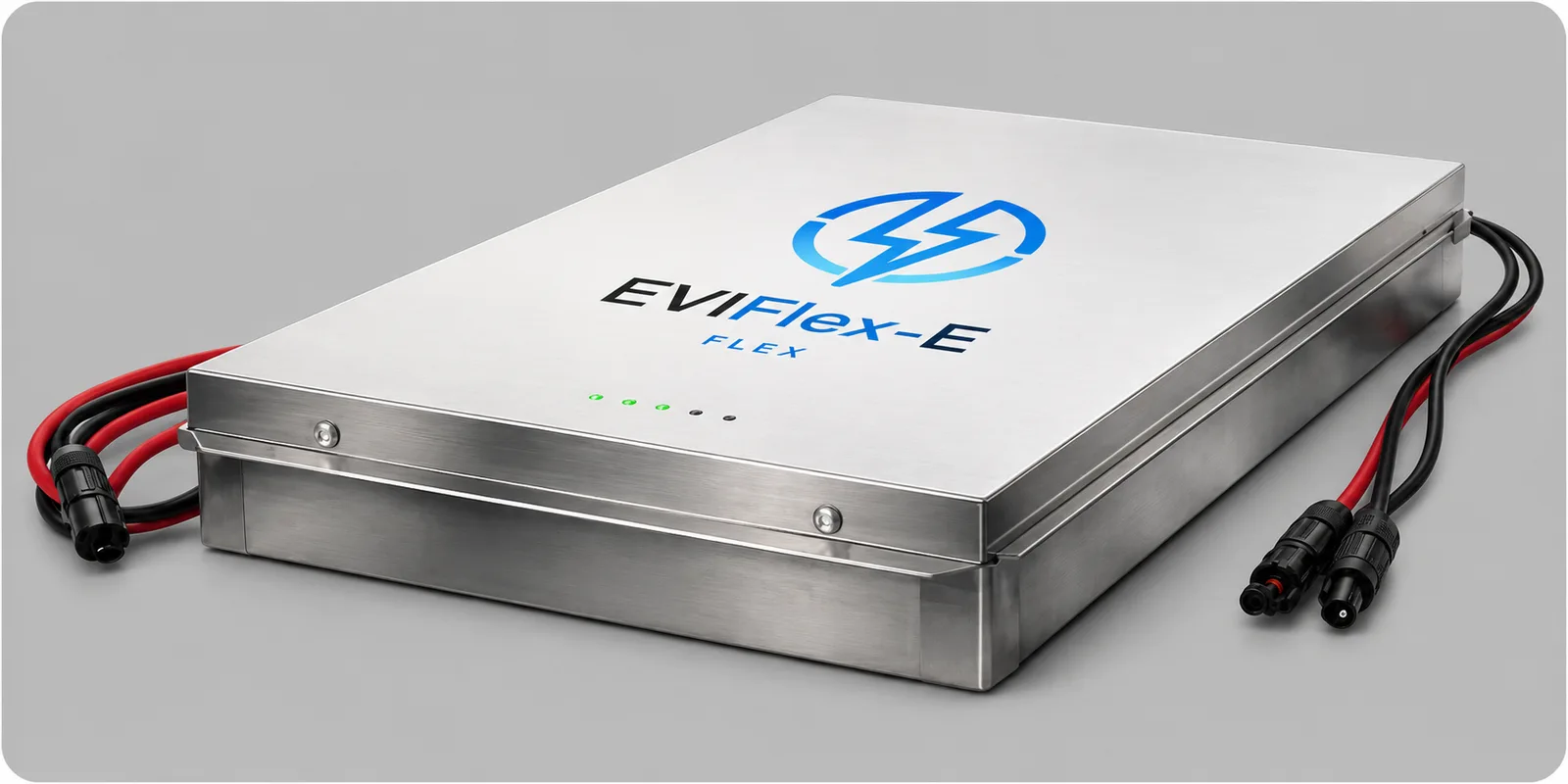 EVIFlex-E thuisbatterij, direct onder een zonnepaneel